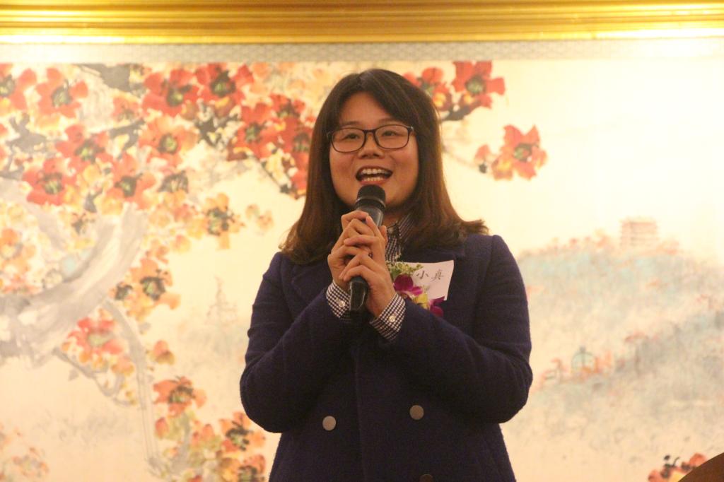 英国威廉希尔公司党委书记车小真送上祝福